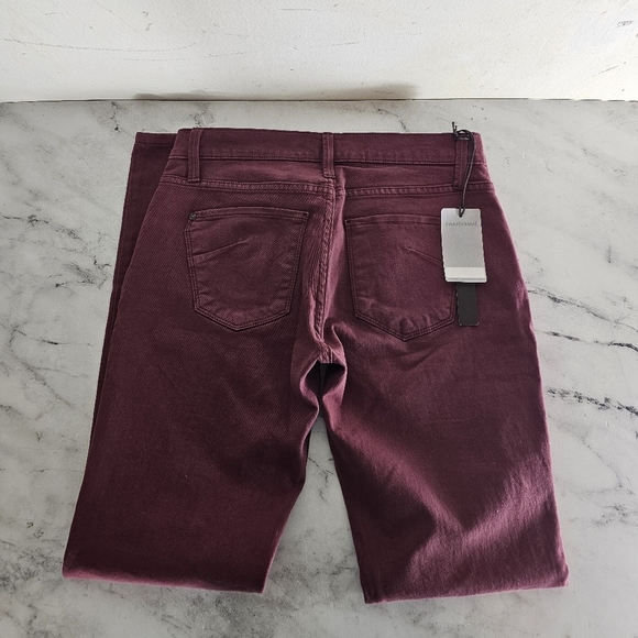 James Jeans Twiggly Legging Mid Rise Burgundy Jeans 30 NWT - Picture 6 of 7